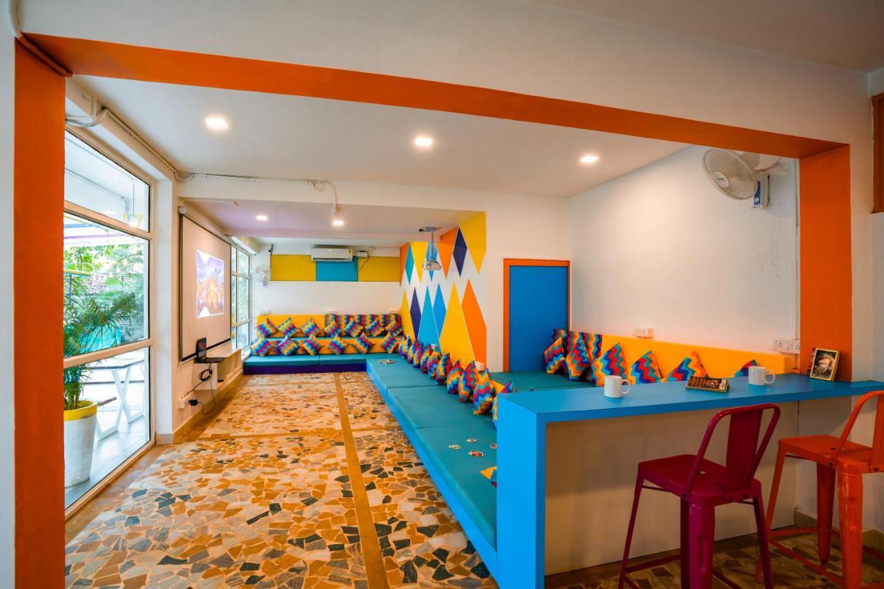 Gostops Plus Goa Vagator Goa Vieja Exterior foto